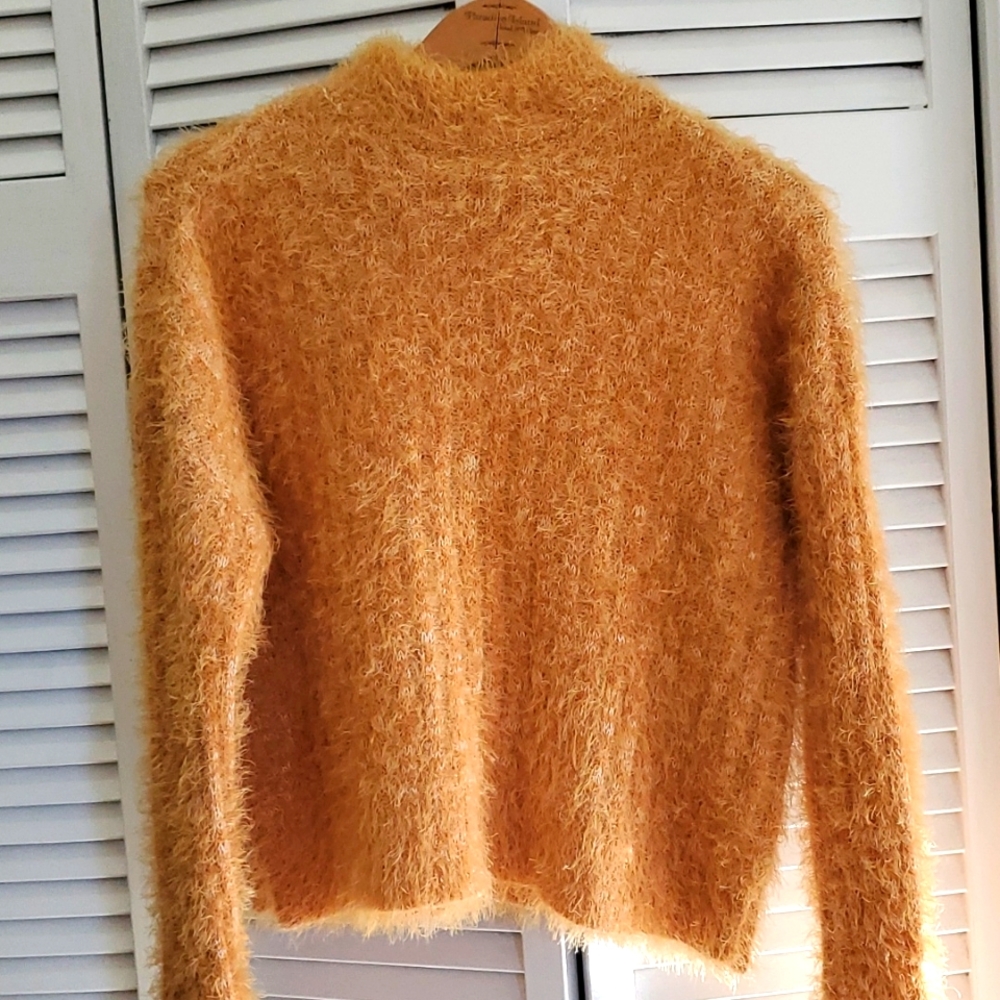 Candie 's women's size MEDIUM mock neck eyelash sweater gold color